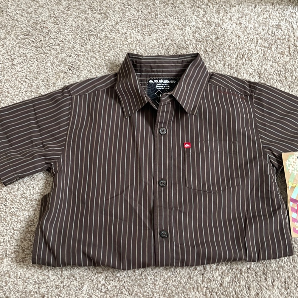 NWT Quicksilver Brown Boy’s Button Down Size S